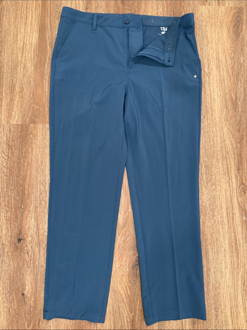 Never worn- 1764 Signature Men's Teal Golf Pants - Slim Tapered